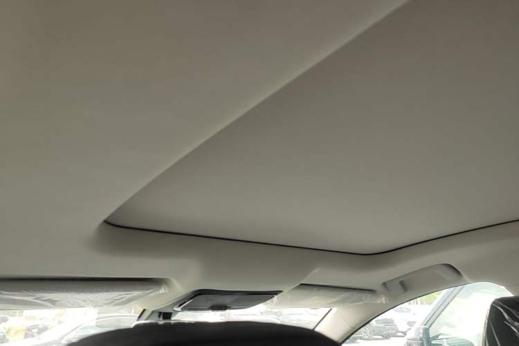 Used JETOUR Dashing 2025 1.5T DCT Ultimate Edition Headliner
