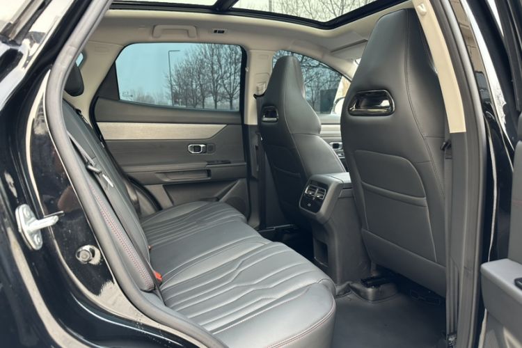 Used JETOUR Dashing 2025 1.5T DCT Ultimate Edition Interior 4