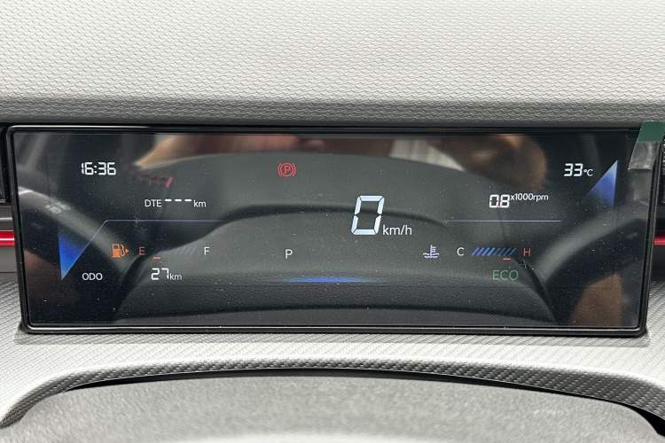 Used JETOUR Dashing 2025 1.5T DCT Beyond Edition Odometer Close Up