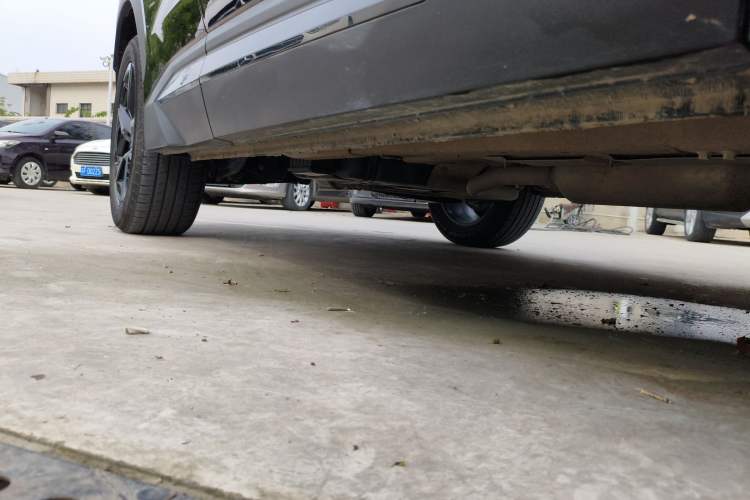 Used JETOUR Dashing 2025 1.5T DCT Ultimate Edition Right Side Sill