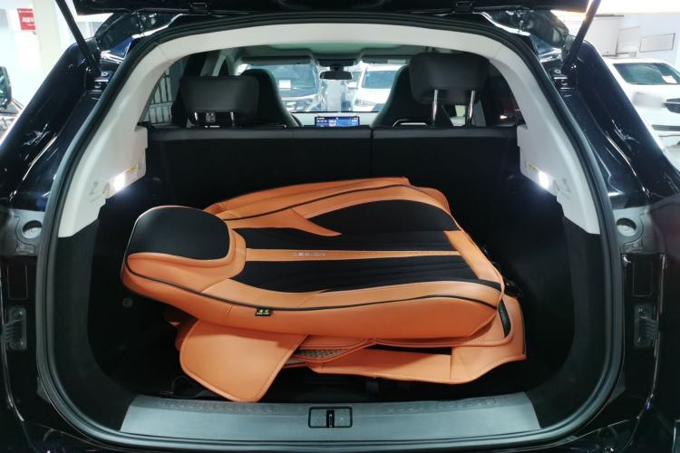 Used JETOUR Dashing 2025 1.5T DCT Luxury Edition Trunk