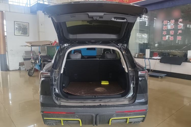 Used JETOUR Dashing 2025 1.5T DCT Beyond Edition Trunk