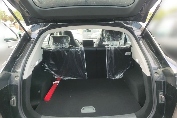 Used JETOUR Dashing 2025 1.5T DCT Ultimate Edition Trunk
