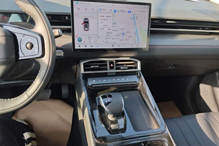 Used JETOUR Dashing 2025 1.5T DCT Luxury Edition Audio And AC Panel