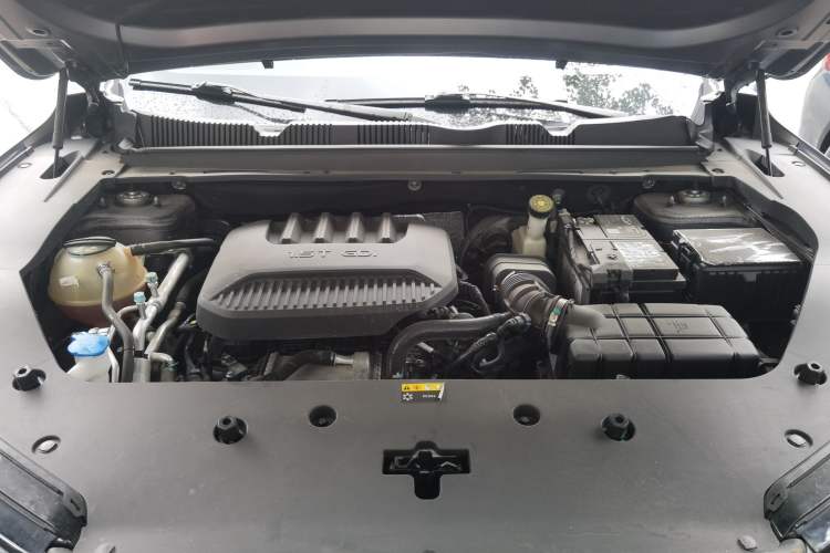 Used JETOUR Dashing 2025 1.5TD DCT Flagship Edition Engine Bay