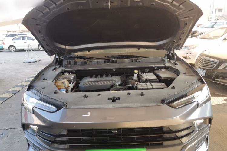Used JETOUR Dashing 2025 1.5TD DCT Flagship Edition Engine Bay