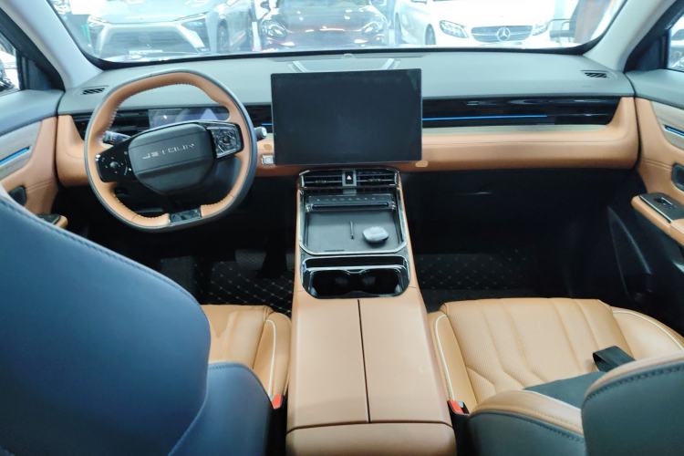 Used JETOUR Dashing 2025 1.5TD DCT Flagship Edition Interior 2