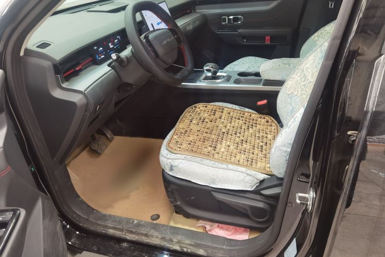 Used JETOUR Dashing 2025 1.5T DCT Beyond Edition Interior 3