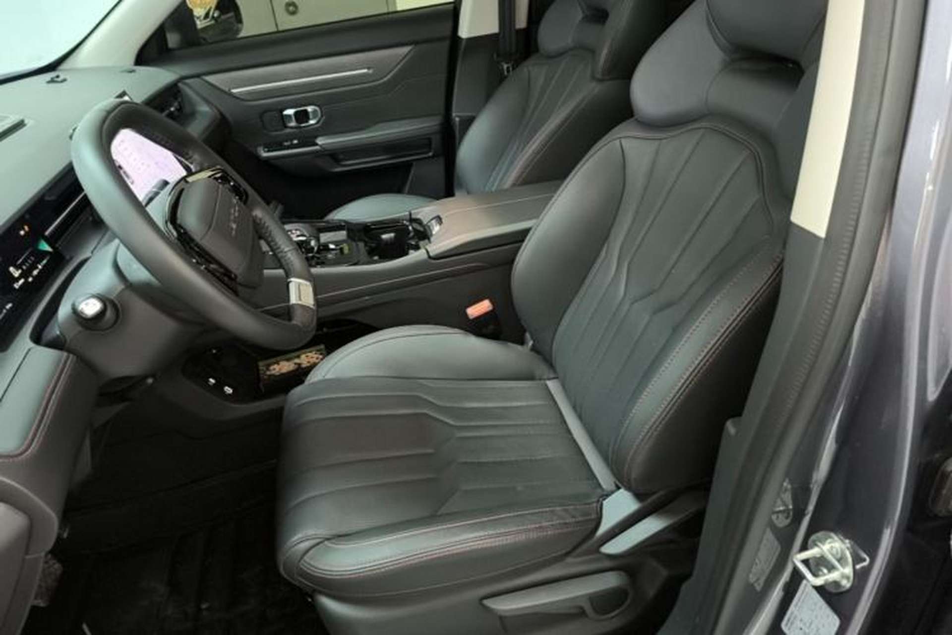 Used JETOUR Dashing 2025 1.5T DCT Luxury Edition Left Front Seat