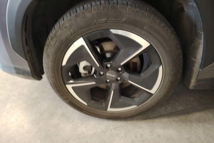 Used JETOUR Dashing 2025 1.5TD DCT Flagship Edition Left Front Wheel Hub