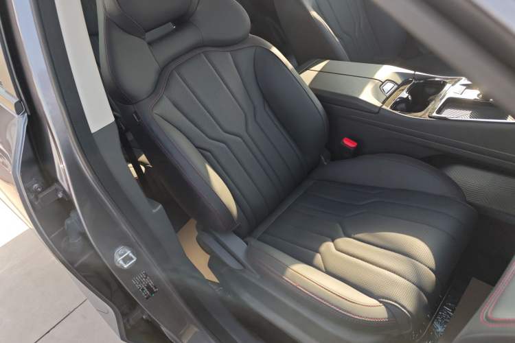 Used JETOUR Dashing 2025 1.5T DCT Luxury Edition Right Front Seat