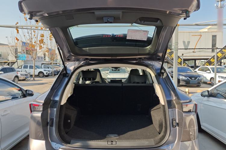 Used JETOUR Dashing 2025 1.5T DCT Luxury Edition Trunk