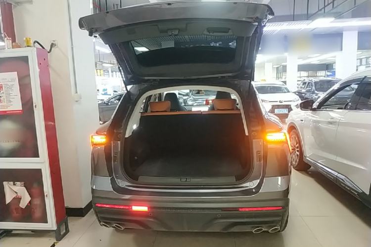 Used JETOUR Dashing 2025 1.5T DCT Ultimate Edition Trunk