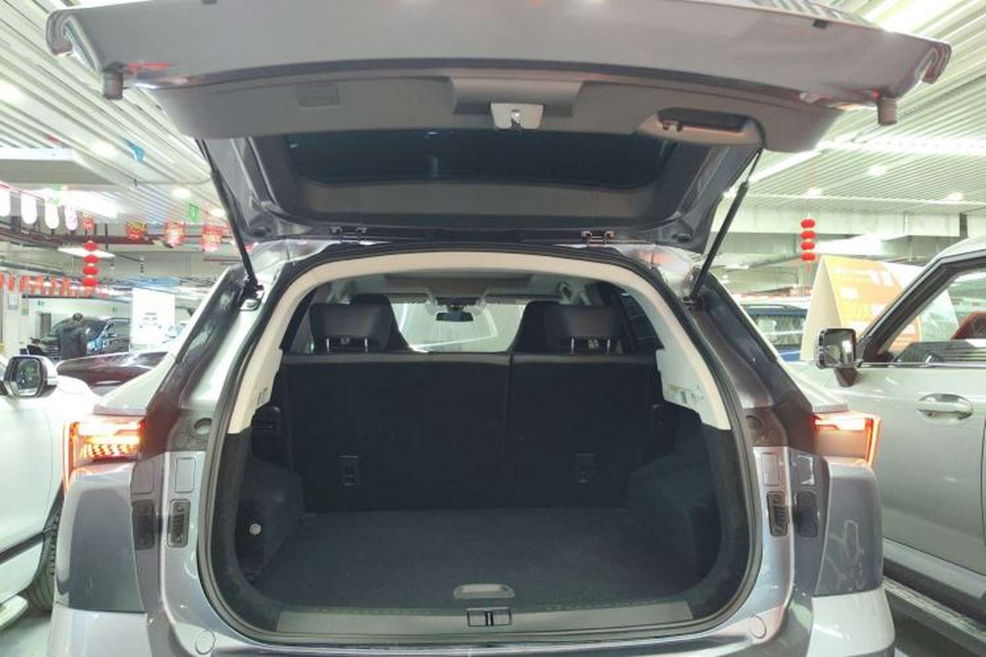 Used JETOUR Dashing 2025 1.5T DCT Luxury Edition Trunk
