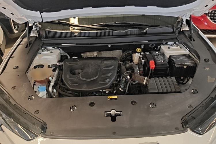 Used JETOUR Dashing 2025 1.5T DCT Elite Edition Engine Bay