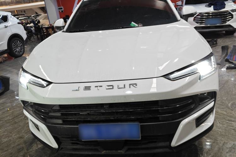Used JETOUR Dashing 2025 1.5T DCT Luxury Edition Front