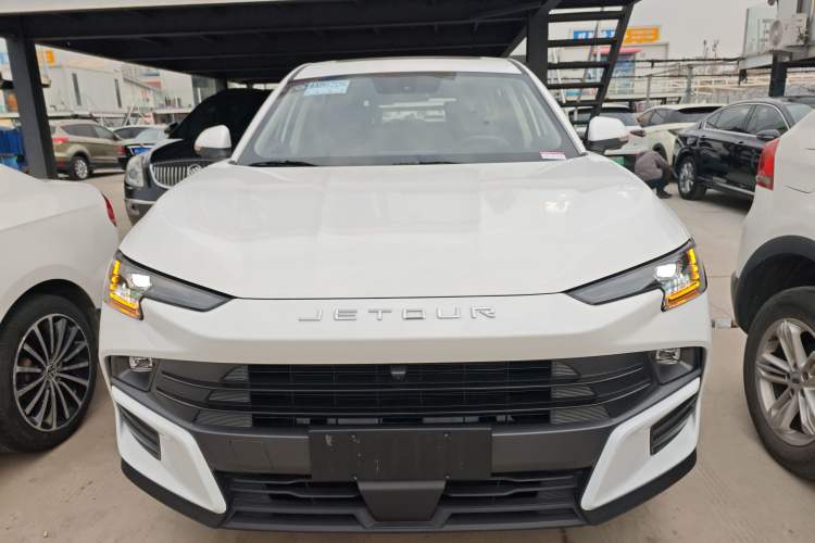 Used JETOUR Dashing 2025 1.5T DCT Ultimate Edition Front