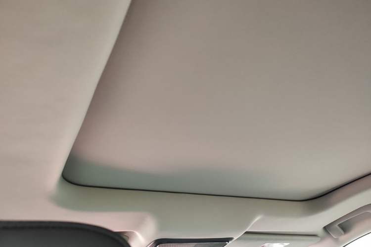 Used JETOUR Dashing 2025 1.5T DCT Luxury Edition Headliner