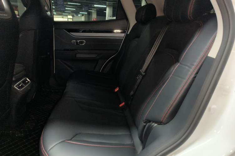 Used JETOUR Dashing 2025 1.5T DCT Beyond Edition Interior 4