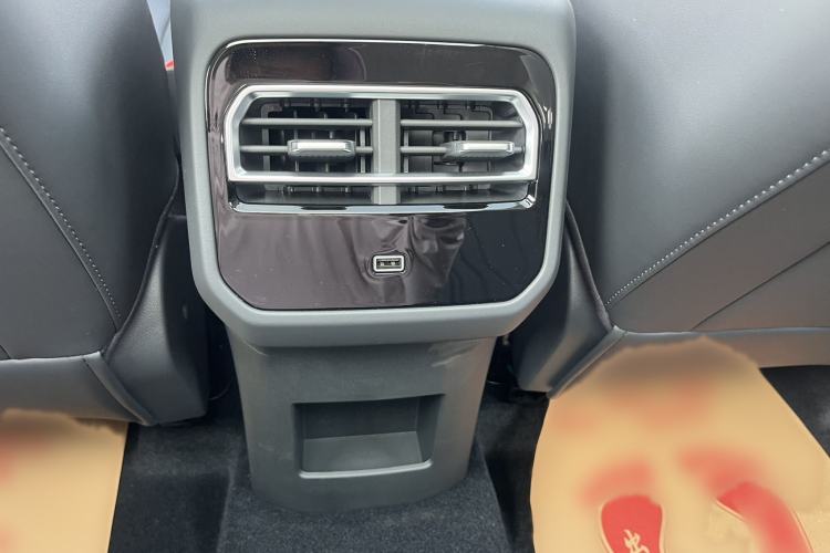 Used JETOUR Dashing 2025 1.5T DCT Luxury Edition Interior 5