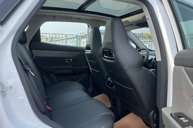 Used JETOUR Dashing 2025 1.5T DCT Luxury Edition Interior 9