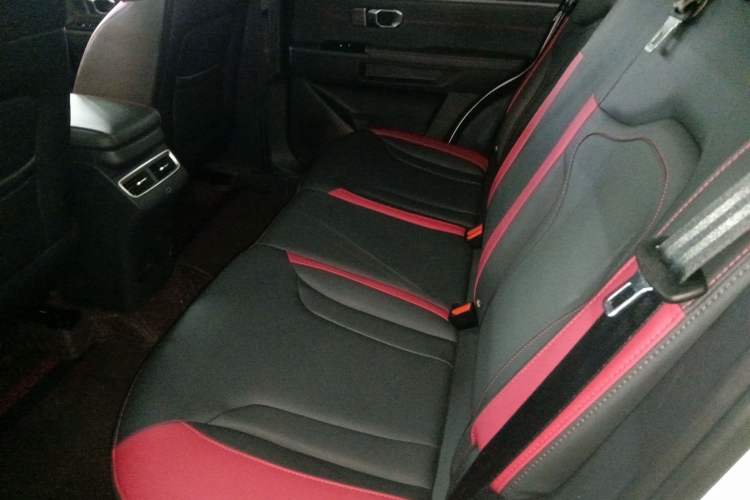 Used JETOUR Dashing 2025 1.5T DCT Youth UP Left Rear Seat