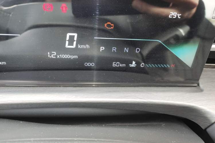Used JETOUR Dashing 2025 1.5T DCT Luxury Edition Odometer Close Up