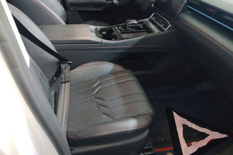 Used JETOUR Dashing 2025 1.5T DCT Ultimate Edition Right Front Seat