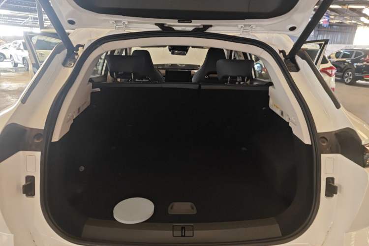 Used JETOUR Dashing 2025 1.5TD DCT Flagship Edition Trunk