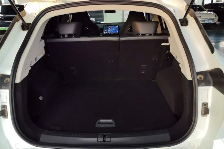Used JETOUR Dashing 2025 1.5T DCT Luxury Edition Trunk