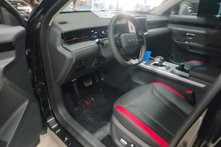 Used JETOUR Dashing 2026 Model—Youth Edition, 1.5T 6DCT Luxury Edition Driver Seat