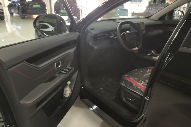Used JETOUR Dashing 2026 Model—Youth Edition, 1.5T 6DCT Luxury Edition Driver Seat