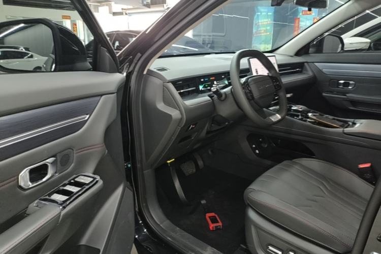 Used JETOUR Dashing 2026 Model—1.5T DCT Luxury Edition Driver Seat
