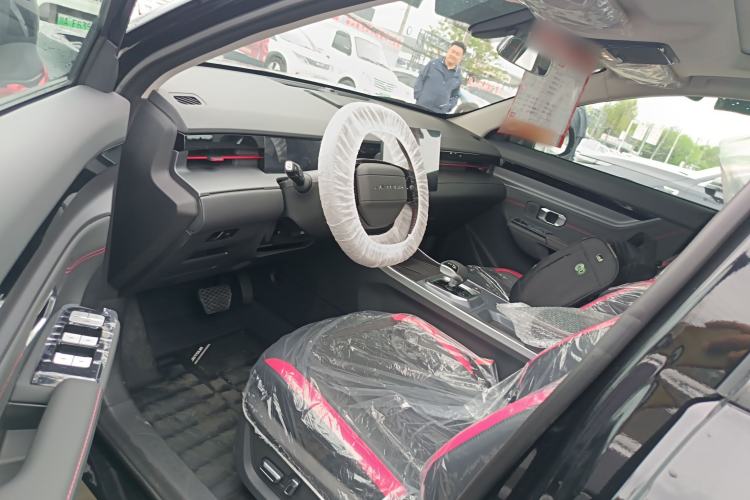 Used JETOUR Dashing 2026 Model—Youth Edition, 1.5T 6DCT Luxury Edition Driver Seat