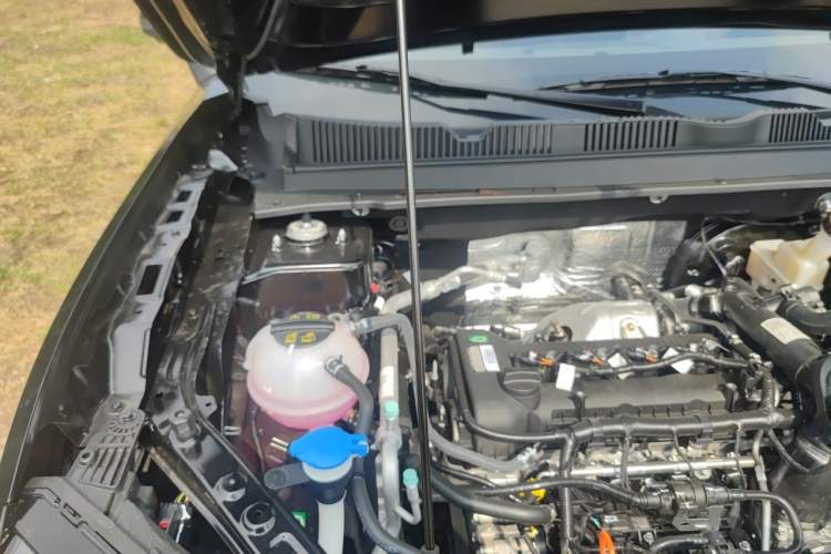 Used JETOUR Dashing 2026 Model—Youth Edition, 1.5T 6DCT Elite Edition Engine Bay Right