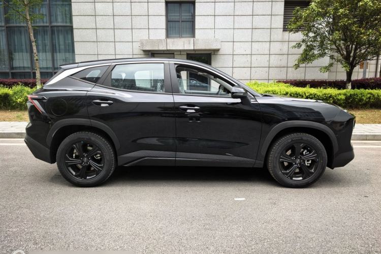 Used JETOUR Dashing 2026 Model—Youth Edition, 1.5T 6DCT Luxury Edition Exterior 6