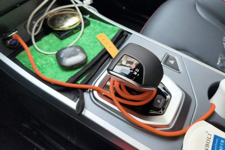 Used JETOUR Dashing 2026 Model—Youth Edition, 1.5T 6DCT Luxury Edition Gear Lever