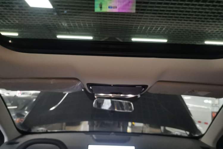 Used JETOUR Dashing 2026 Model—Youth Edition, 1.5T 6DCT Luxury Edition Headliner