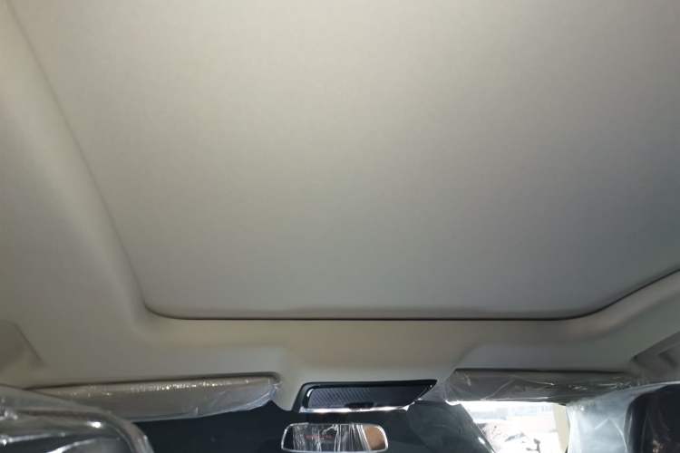 Used JETOUR Dashing 2026 Model—Youth Edition, 1.5T 6DCT Luxury Edition Headliner