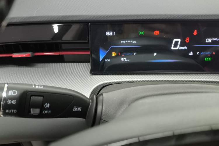Used JETOUR Dashing 2026 Model—Youth Edition, 1.5T 6DCT Elite Edition Instrument Cluster