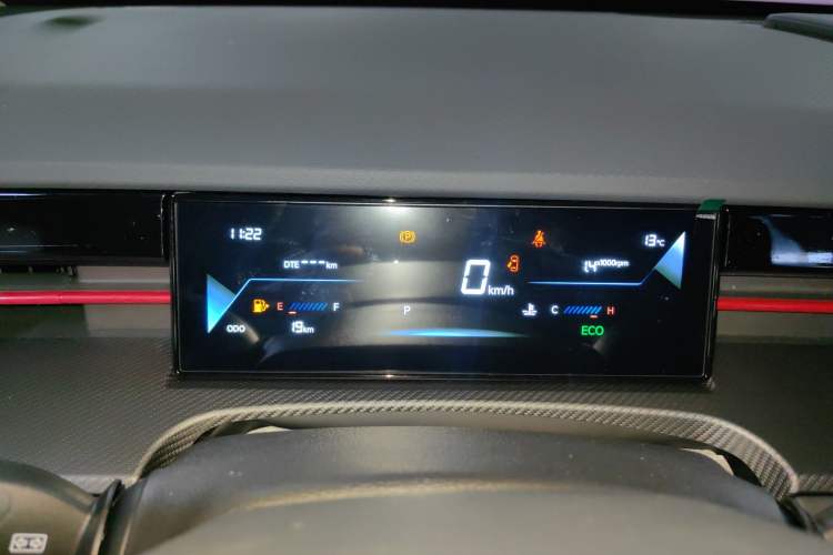 Used JETOUR Dashing 2026 Model—Youth Edition, 1.5T 6DCT Luxury Edition Instrument Cluster