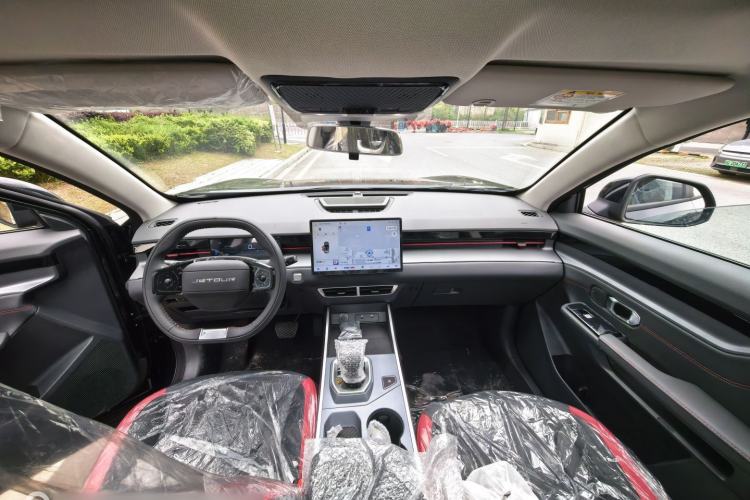Used JETOUR Dashing 2026 Model—Youth Edition, 1.5T 6DCT Luxury Edition Interior 4