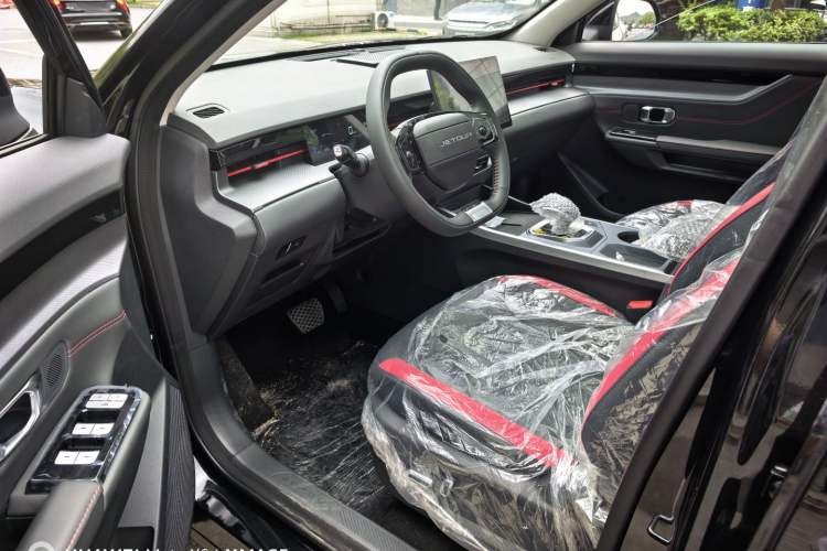 Used JETOUR Dashing 2026 Model—Youth Edition, 1.5T 6DCT Luxury Edition Interior 5