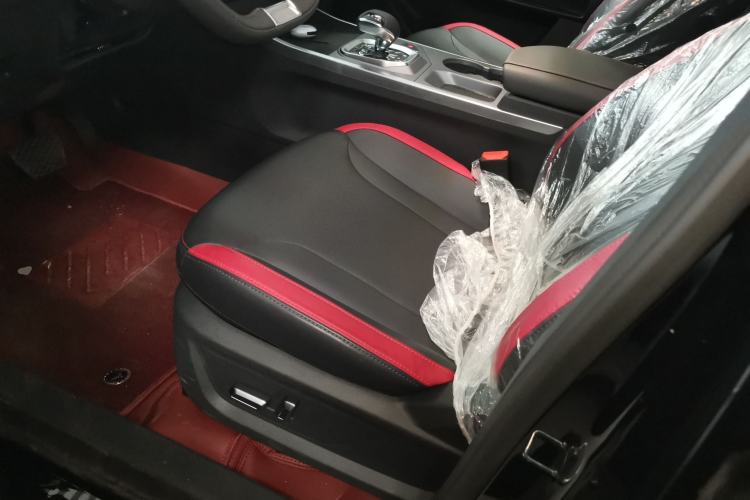 Used JETOUR Dashing 2026 Model—Youth Edition, 1.5T 6DCT Luxury Edition Left Front Seat