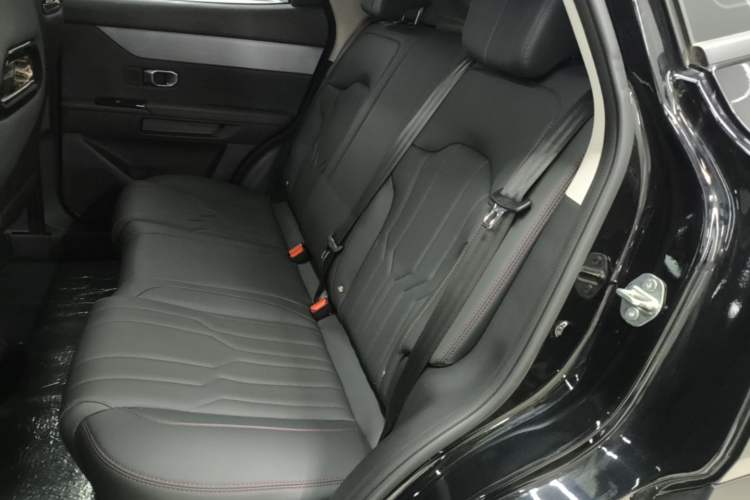 Used JETOUR Dashing 2026 Model—1.5T DCT Luxury Edition Left Rear Seat
