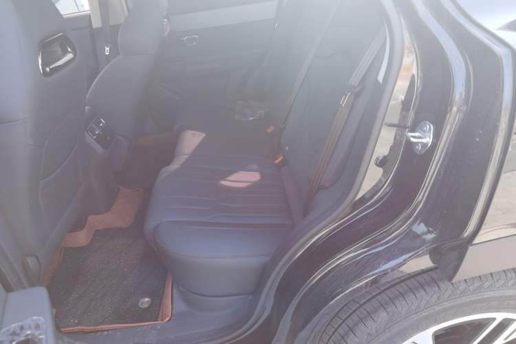 Used JETOUR Dashing 2026 Model—1.5T DCT Luxury Edition Left Rear Seat