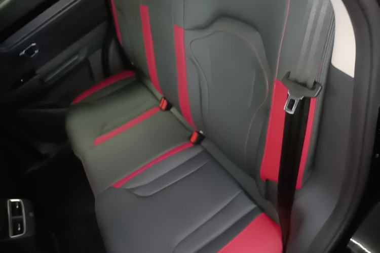 Used JETOUR Dashing 2026 Model—Youth Edition, 1.5T 6DCT Elite Edition Left Rear Seat