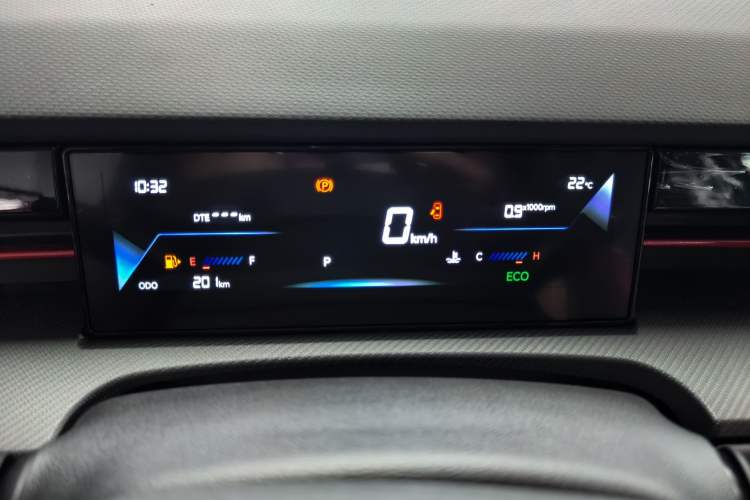 Used JETOUR Dashing 2026 Model—Youth Edition, 1.5T 6DCT Luxury Edition Odometer Close Up