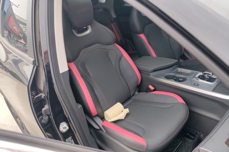 Used JETOUR Dashing 2026 Model—Youth Edition, 1.5T 6DCT Luxury Edition Right Front Seat