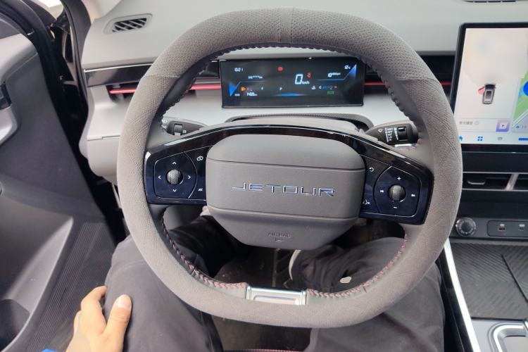 Used JETOUR Dashing 2026 Model—Youth Edition, 1.5T 6DCT Luxury Edition Steering Wheel